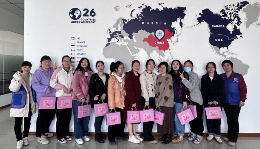 喜迎三八婦女節(jié)，致敬最美的你們2.jpg